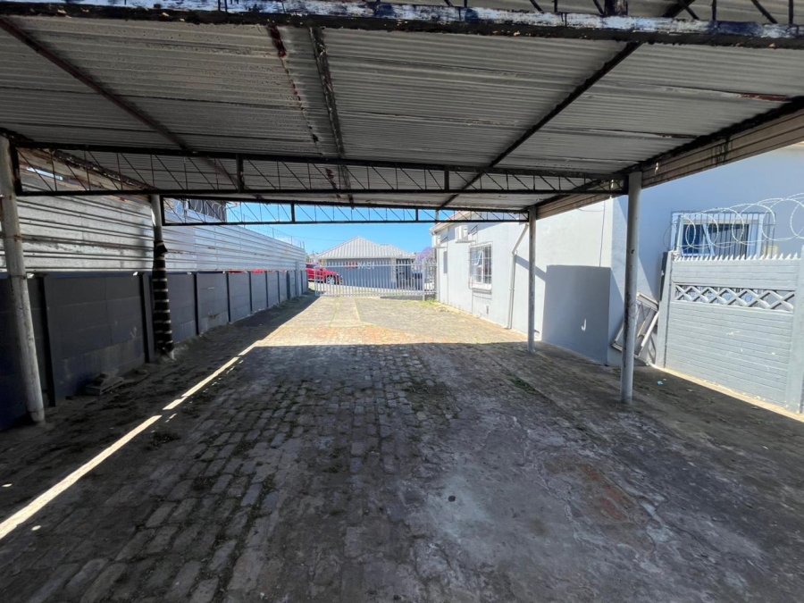 Commercial Property for Sale in Berea Eastern Cape